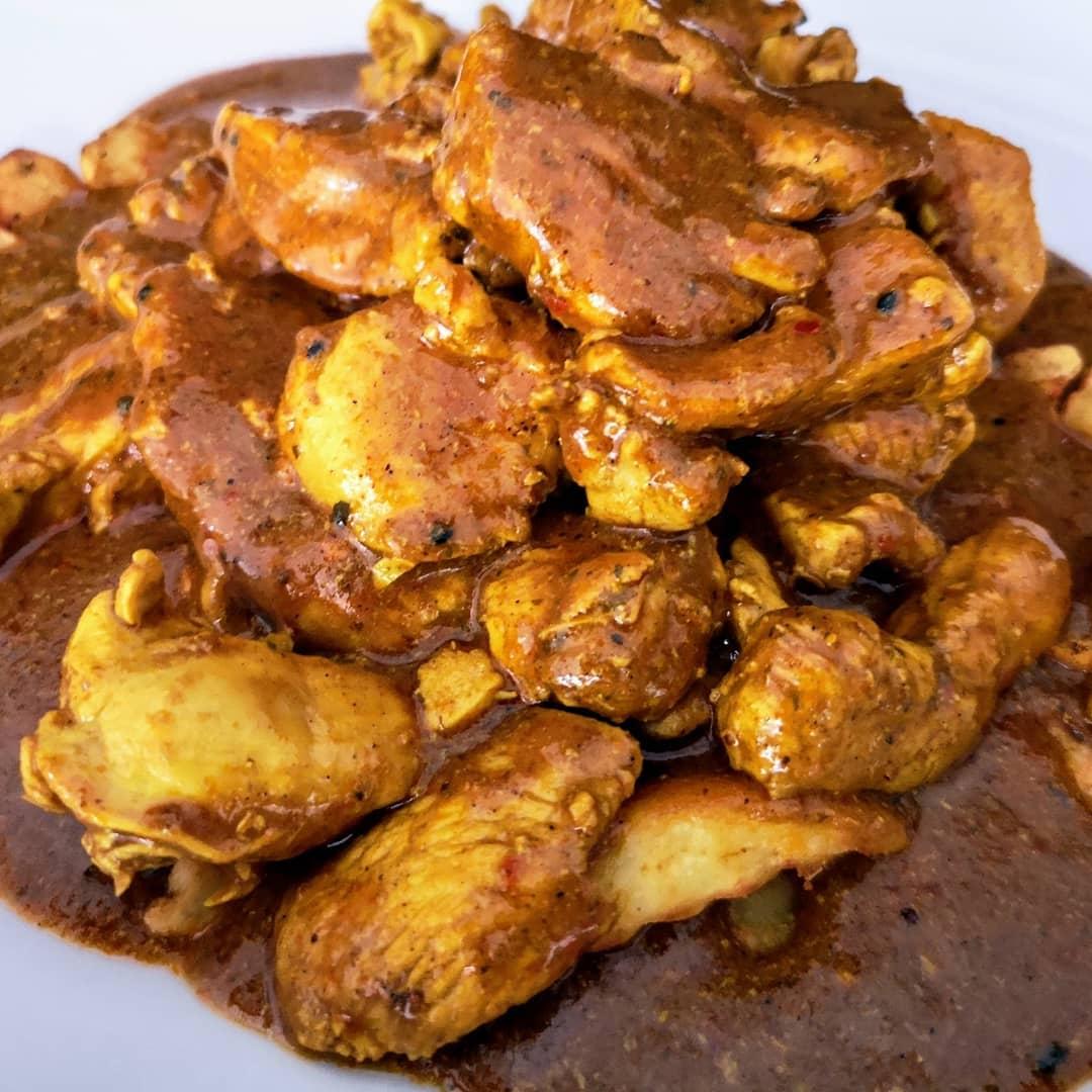  - Anyone else prefer a home made curry to a takeaway? I've just made my own and it's not bad at all.