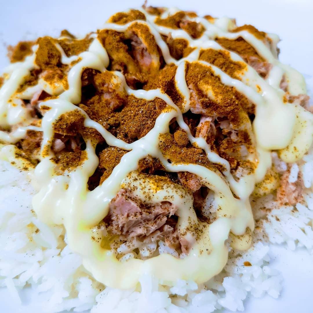  - Why do I always make too much rice!!! I had loads of it left over from yesterday anyone else got that problem? Anyway I had a cooncil dinner tonight.