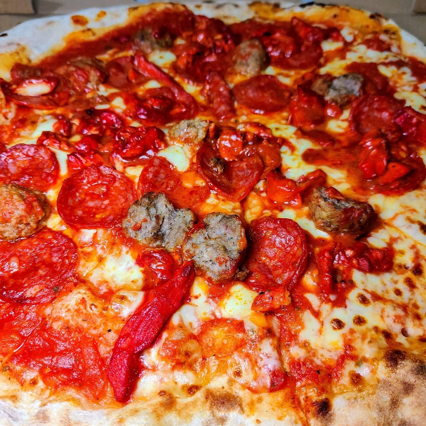  - Managed to obtain the smallest 16inch pizza you can get out of lavita last night.