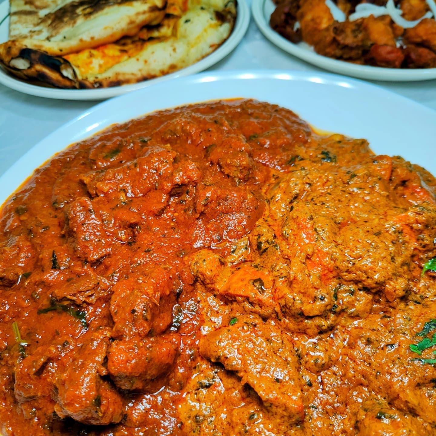  - Ok so i wasnt able to go to namaste by Delhi Darbar (opening weekend teething problems) so i went for a curry from the main one ð The Delhi Darbar.