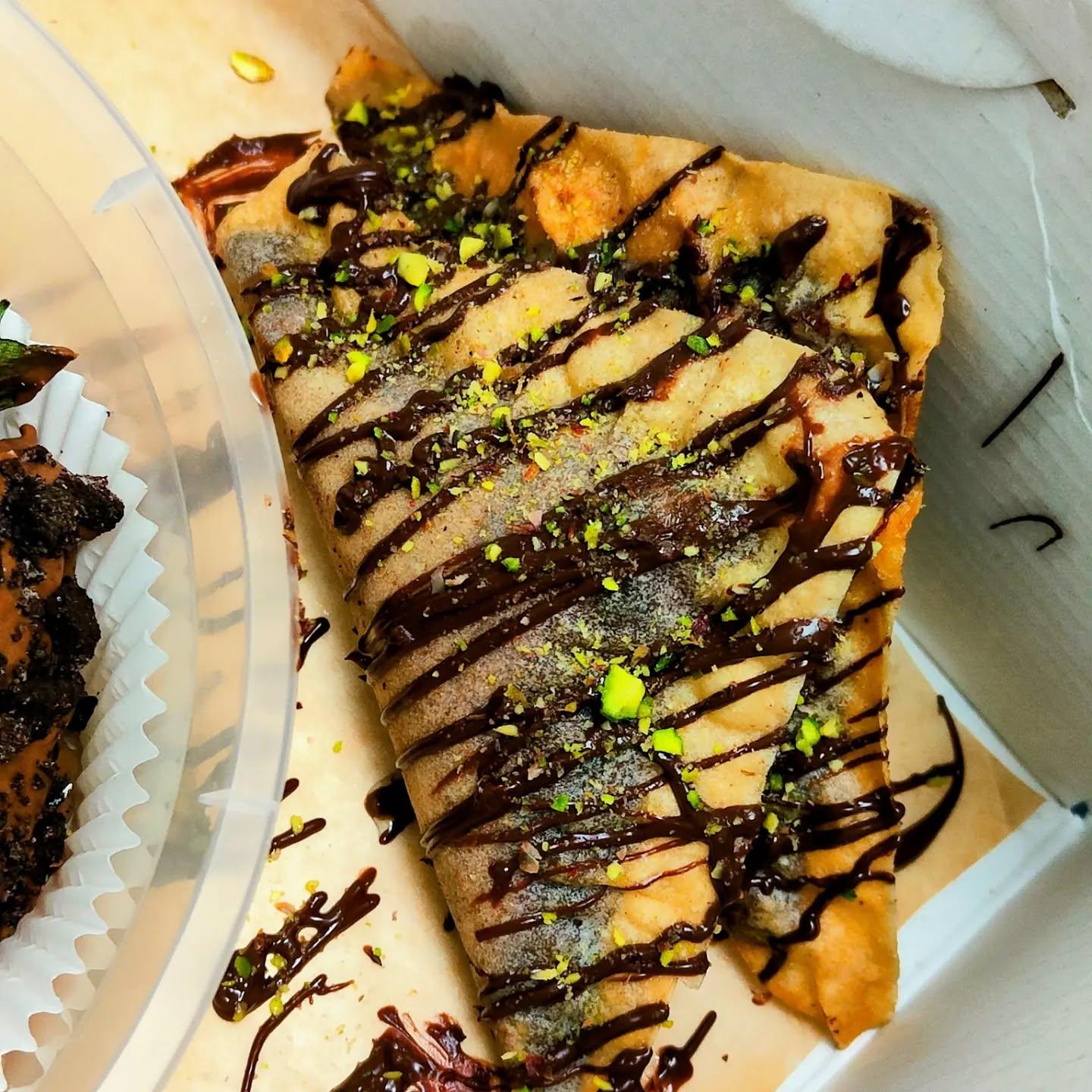  - Dessert Samosas? You need to try these! Swipe>>>>>>>